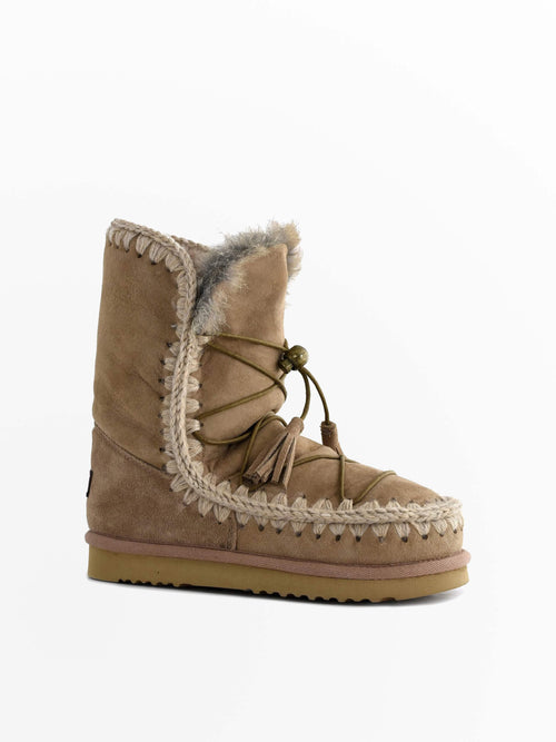 Eskimo Dream Catcher Lace Up